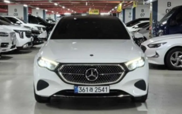 인천중고수입자동차 E-클래스 W214 E200 매물 사진 6 - 2026/05 166km